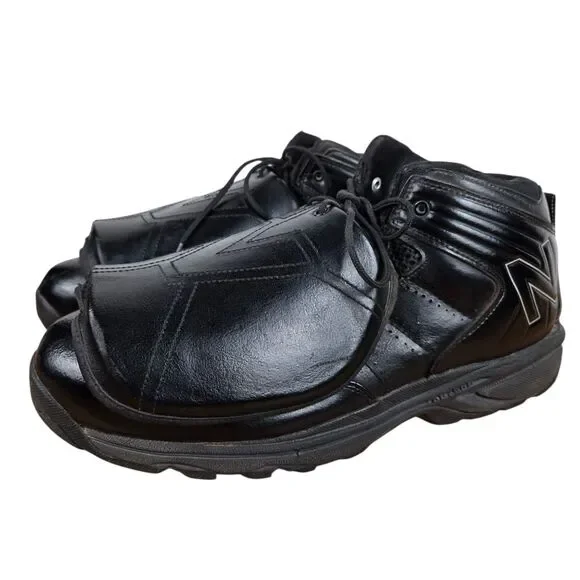 New Balance 460 Men's Size 12 4E Lace Up Black Baseball Umpire Sneakers